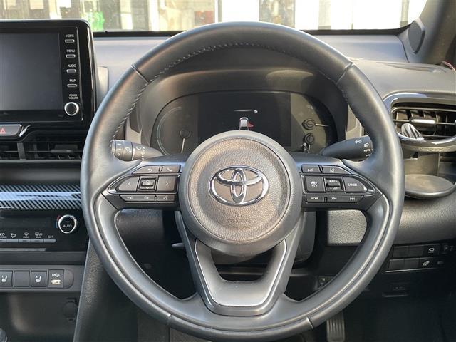 ヤリスクロス ハイブリッドZ 純正8インチナビ フルセグTV パノラマビューモニター 衝突軽減 BSM シートヒーター レーダークルーズコントロール アイドリングストップ ステアリングヒーター ドライブレコーダー ETC LED(19枚目)