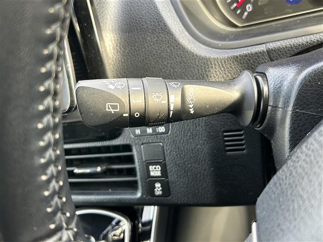 ������тm���C�P���̃K���o�[�����炱���ł��鍂������I���Q�O�Q�O�N�P���@�i���j���{�\����������������ׁi�������ÎԔ���s��̑�蔃����Ǝ҂�ΏۂƂ����u���Î����Ԕ���䐔�m���D�P�����v���j