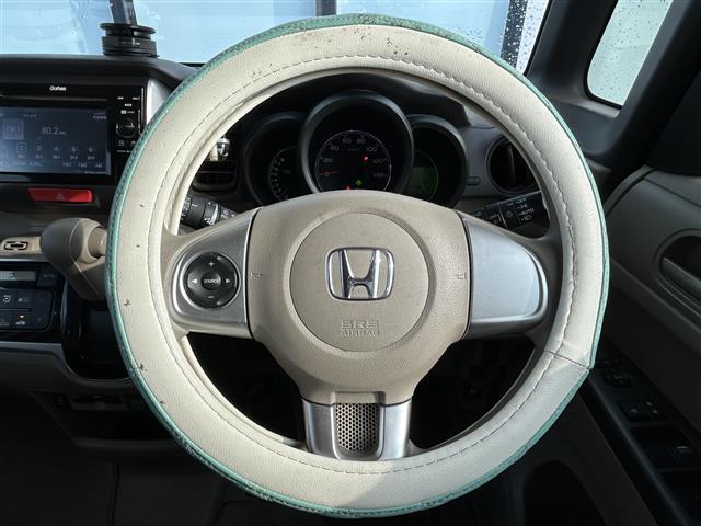 N-BOX G SSパッケージ 純正ナビ ワンセグTV Bluetooth Bカメラ ビルトインETC ABS ESC D/N席シートヒーター スマートキー 両側パワースライドドア 純正フロアマット HDMI ハイトアジャスター(22枚目)