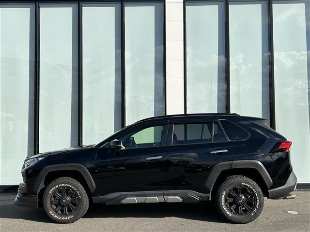 ＲＡＶ４ アドベンチャー　社外９インチナビ　４ＷＤ　バックカメラ　ＥＴＣ　前ドライブレコーダー　パワーシート　パワーバックドア　純正フロアマット　社外１６インチＡＷ　フロント・サイド・リアエアロパーツ　ＬＥＤヘッド・フォグ（42枚目）