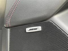 【ＢＯＳＥプレミアムサウンドシステム】マツダが共同開発している音響システム。車内でのサウンド空間をより上質なものにしてくれる特別装備です！ 5