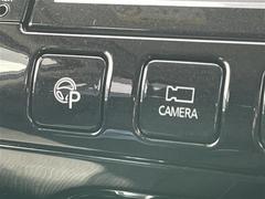 【インテリジェントパーキングアシスト】駐車時にハンドル操作をシステムが行います！ドライバーはアクセルとブレーキの操作と、周囲の安全確認に専念できます！機能には限界があるためご注意ください。 6