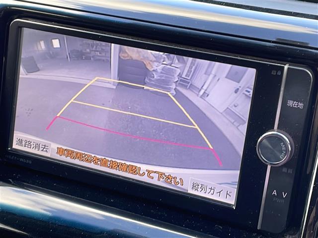 アエラス　プレミアムエディション　４ＷＤ／純正ナビ／フルセグＴＶ／Ｂｌｕｅｔｏｏｔｈ／ＣＤ／ＤＶＤ再生／バックカメラ／純正フリップダウンモニター／両側電動ドア／オートクルーズ／ＥＴＣ／ＨＩＤヘッドライト／フォグランプ／スマートキー(5枚目)