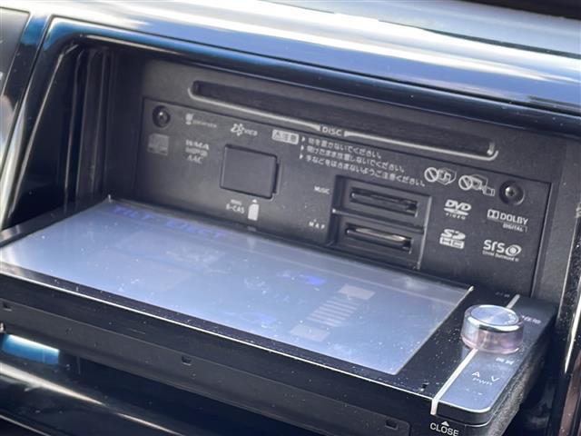 エスティマ アエラス　プレミアムエディション　４ＷＤ／純正ナビ／フルセグＴＶ／Ｂｌｕｅｔｏｏｔｈ／ＣＤ／ＤＶＤ再生／バックカメラ／純正フリップダウンモニター／両側電動ドア／オートクルーズ／ＥＴＣ／ＨＩＤヘッドライト／フォグランプ／スマートキー（24枚目）