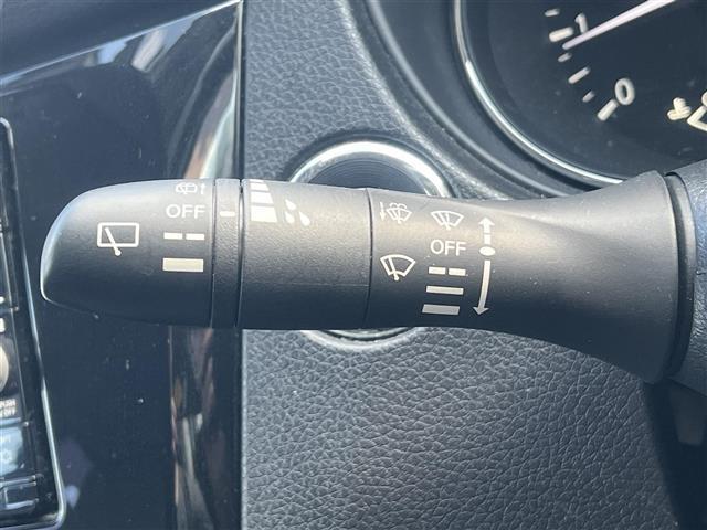 エクストレイル 20X エクストリーマーX 純正メモリナビ(DVD/CD/BT) フルセグ バックカメラ 日産純正アルミ スマートキー アイドリングストッププッシュスタート コーナーセンサー ダウンヒルアシストコントロール 横滑り防止 保証書(22枚目)