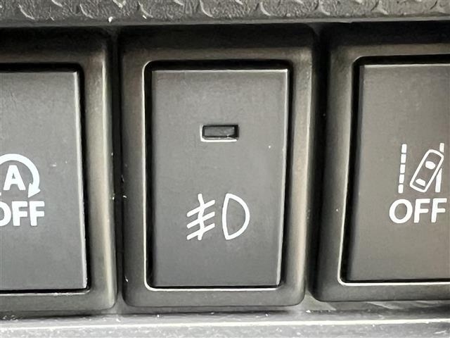 ハスラー ＪスタイルＩＩＩ　衝突軽減　純正ＳＤナビ（ＤＶＤ／ＣＤ／ＢＴ）　フルセグ　全方位モニター　スズキ純正アルミ　スマートキー　アイドリングストップ　プッシュスタート　レーンキープアシスト　ダウンヒルアシストコントロール（13枚目）