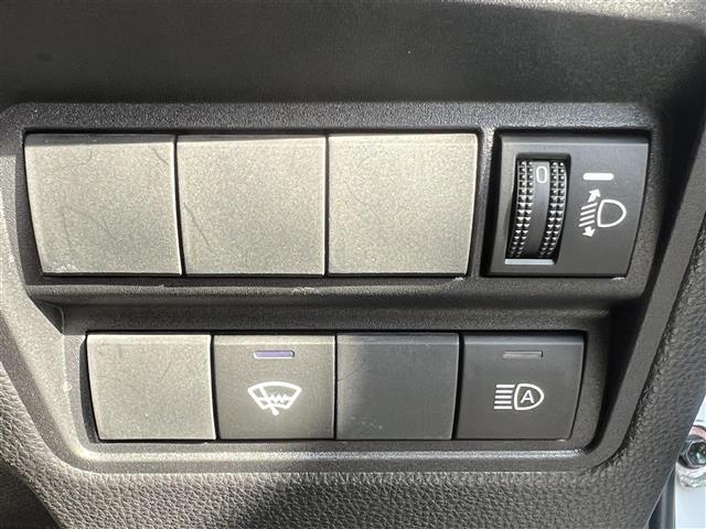 ヤリスクロス ハイブリッドG 衝突軽減システム 純正メモリナビ(BT/AM/FMUSB) バックカメラ トヨタ純正アルミ スマートキー アイドリングストップ プッシュスタート クルーズコントロール追従走行有 レーンキープアシスト(11枚目)