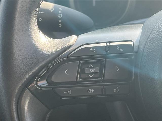 ヤリスクロス ハイブリッドG 衝突軽減システム 純正メモリナビ(BT/AM/FMUSB) バックカメラ トヨタ純正アルミ スマートキー アイドリングストップ プッシュスタート クルーズコントロール追従走行有 レーンキープアシスト(17枚目)