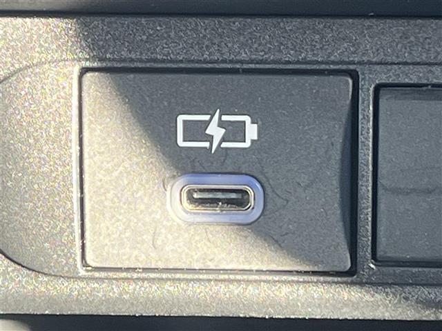 ヤリスクロス ハイブリッドG 衝突軽減システム 純正メモリナビ(BT/AM/FMUSB) バックカメラ トヨタ純正アルミ スマートキー アイドリングストップ プッシュスタート クルーズコントロール追従走行有 レーンキープアシスト(27枚目)