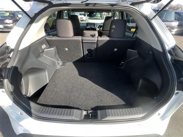 ヤリスクロス ハイブリッドG 衝突軽減システム 純正メモリナビ(BT/AM/FMUSB) バックカメラ トヨタ純正アルミ スマートキー アイドリングストップ プッシュスタート クルーズコントロール追従走行有 レーンキープアシスト(35枚目)