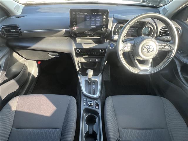 ヤリスクロス ハイブリッドG 衝突軽減システム 純正メモリナビ(BT/AM/FMUSB) バックカメラ トヨタ純正アルミ スマートキー アイドリングストップ プッシュスタート クルーズコントロール追従走行有 レーンキープアシスト(42枚目)