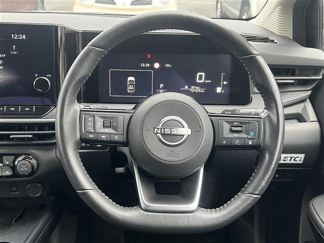 ノート X FOUR 衝突軽減システム 純正メモリナビ(BT/AM/FM/USB) フルセグ アラウンドビューモニター スマートキー プッシュスタート クルーズコントロール追従走行有 コーナーセンサー 保証書 取扱説明書(14枚目)