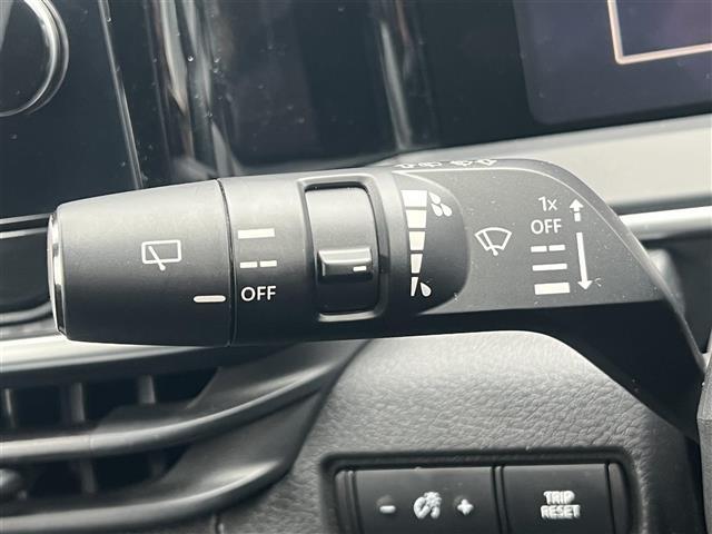 ノート X FOUR 衝突軽減システム 純正メモリナビ(BT/AM/FM/USB) フルセグ アラウンドビューモニター スマートキー プッシュスタート クルーズコントロール追従走行有 コーナーセンサー 保証書 取扱説明書(17枚目)