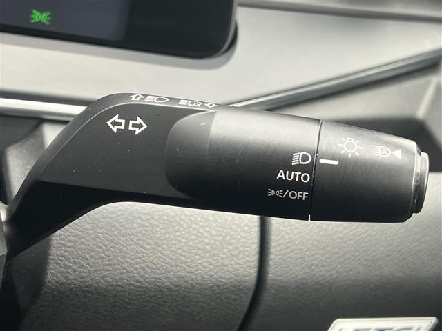 ノート X FOUR 衝突軽減システム 純正メモリナビ(BT/AM/FM/USB) フルセグ アラウンドビューモニター スマートキー プッシュスタート クルーズコントロール追従走行有 コーナーセンサー 保証書 取扱説明書(18枚目)