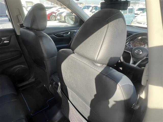 エクストレイル 20X エクストリーマーX 衝突軽減 LEDヘッドライト 日産純正アルミ スマートキー アイドリングストップ プッシュスタート クルーズコントロール追従走行なし ダウンヒルアシストコントロール コーナーセンサー 保証書 取説(34枚目)