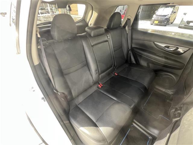 エクストレイル 20X エクストリーマーX 衝突軽減 LEDヘッドライト 日産純正アルミ スマートキー アイドリングストップ プッシュスタート クルーズコントロール追従走行なし ダウンヒルアシストコントロール コーナーセンサー 保証書 取説(36枚目)