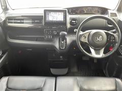 ４ＷＤ／純正ナビ／フルセグＴＶ／Ｂｌｕｅｔｏｏｔｈ／ＣＤ／ＤＶＤ再生／衝突軽減ブレーキ／バックカメラ／両側電動ドア／オートクルーズ　／ＬＥＤヘッドライト／フォグ／パドルシフト／ＥＴＣ／スマートキー 2