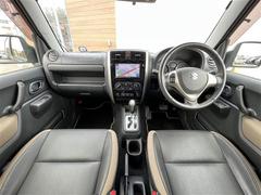 ４ＷＤ／ワンオーナー／Aftermarketナビ・フルセグＴＶ・ＣＤ・ＤＶＤ再生・Ｂｌｕｅｔｏｏｔｈ接続・ＵＳＢ・ＨＤＭＩ接続・ＡＭＦＭチューナー／運転席シートヒーター／ミラーヒーター／ステアリングスイッチ 2