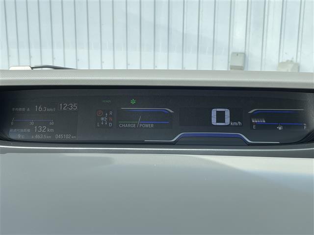 フリードハイブリッド ハイブリッド・Ｇホンダセンシング　純正メモリーナビ（ＶＸＭ－１８４ＶＦｉ）ＣＤ／ＤＶＤ／Ｂｌｕｅｔｏｏｔｈ／フルセグＴＶ　両側パワースライドドア　ドライブレコーダー　社外ＡＷ付サマータイヤ積込　バックカメラ　ビルトインＥＴＣ（26枚目）