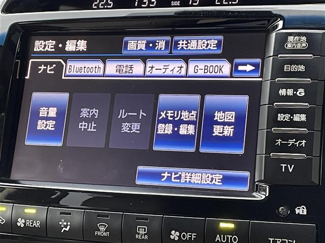 ランドクルーザー ＺＸ　４ＷＤ　サンルーフ　ベージュレザー　シート　純正メーカーナビ　バックカメラ　ＥＴＣ　社外１８インチアルミ　社外１８インチアルミ夏タイヤ積込　前後コーナーセンサー　　ルーフレール　ワンオーナー（5枚目）