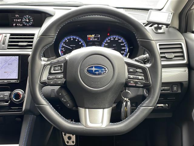 レヴォーグ ２．０ＧＴ－Ｓアイサイト　アドバンスドセーフティサポート　４ＷＤ・ターボ　純正メモリナビフルセグＴＶ　バックカメラ　ＥＴＣ　ハーフレザーシート　前後コーナーセンサー　純正１８インチアルミ　レーンキープアシスト　パドルシフト（16枚目）