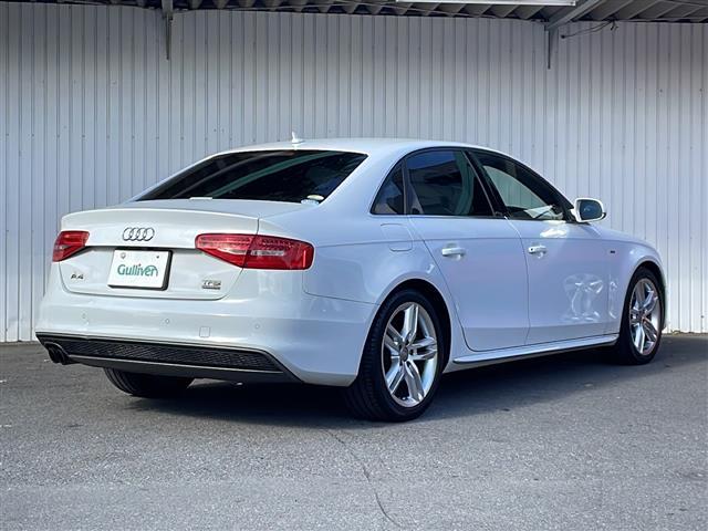 Ａ４ ２．０ＴＦＳＩクワトロ　４ＷＤ　メモリーナビ　バックカメラ　純正１８インチアルミ　ハーフレザーシート　シートヒーター　　コーナーセンサー　　保証書・取説（41枚目）