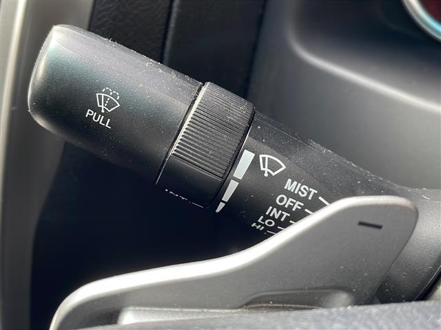 マークＸ ２５０Ｇ　Ｓパッケージ　純正メモリナビフルセグＴＶ　バックカメラ　ビルトインＥＴＣ　純正１６インチアルミ　クルーズコントロール　パワーシート　純正フロアマット　保証書・取説（30枚目）