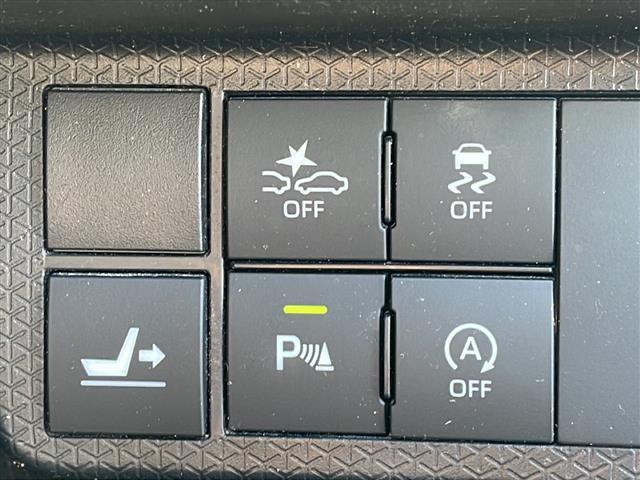 タント カスタムRS 4WD 純正9型メモリナビフルセグTV バックカメラ ビルトインETC 両側パワースライドドア ハーフレザーシート 純正15インチアルミ シートヒーター  レーンキープアシスト ワンオーナー(8枚目)