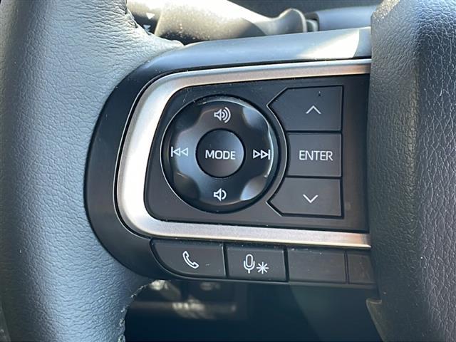 タント カスタムRS 4WD 純正9型メモリナビフルセグTV バックカメラ ビルトインETC 両側パワースライドドア ハーフレザーシート 純正15インチアルミ シートヒーター  レーンキープアシスト ワンオーナー(12枚目)