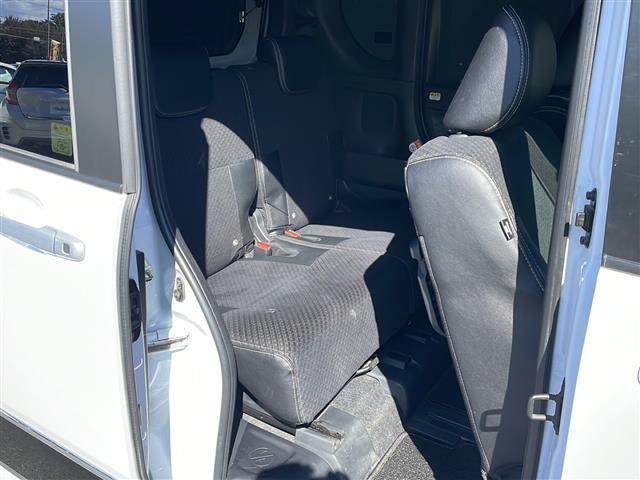 タント カスタムRS 4WD 純正9型メモリナビフルセグTV バックカメラ ビルトインETC 両側パワースライドドア ハーフレザーシート 純正15インチアルミ シートヒーター  レーンキープアシスト ワンオーナー(17枚目)