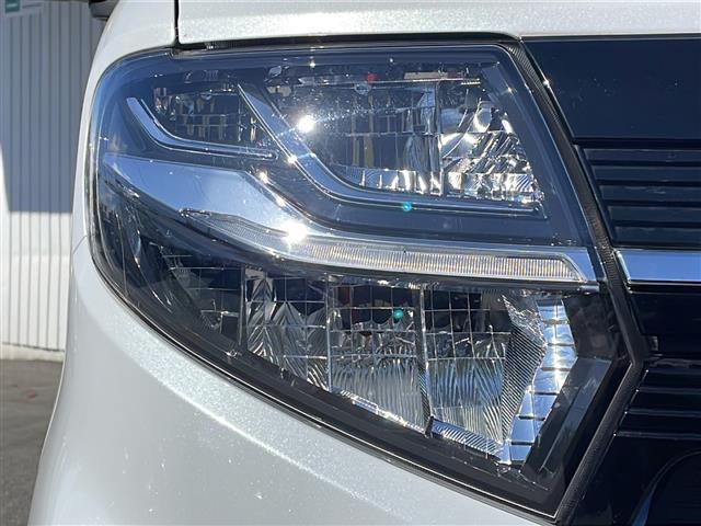 タント カスタムRS 4WD 純正9型メモリナビフルセグTV バックカメラ ビルトインETC 両側パワースライドドア ハーフレザーシート 純正15インチアルミ シートヒーター  レーンキープアシスト ワンオーナー(35枚目)