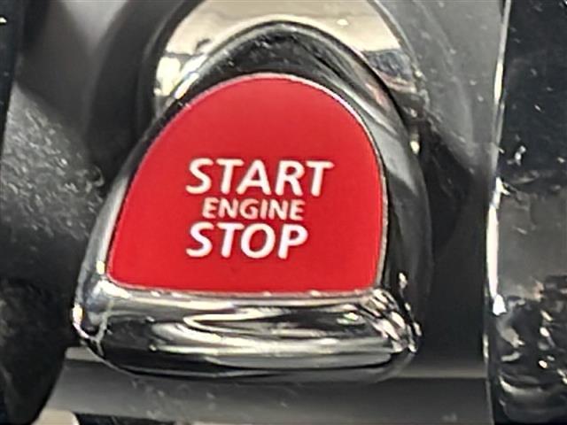 ＭＩＮＩ クーパーＤ　クラブマン　純正メーカーナビ　バックカメラ　社外１６インチアルミ　純正アルミ夏タイヤ積込　プッシュスタート　　保証書・取説（7枚目）