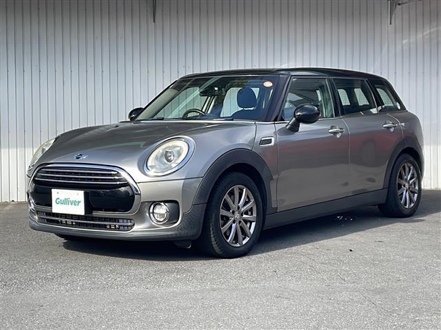 ＭＩＮＩ クーパーＤ　クラブマン　純正メーカーナビ　バックカメラ　社外１６インチアルミ　純正アルミ夏タイヤ積込　プッシュスタート　　保証書・取説（20枚目）