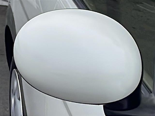 アルトラパン L レーダーブレーキ CDオーディオ ドライブレコーダー シートヒーター プッシュスタート スマートキー アイドリングストップ マット・バイザー スペアキー(32枚目)