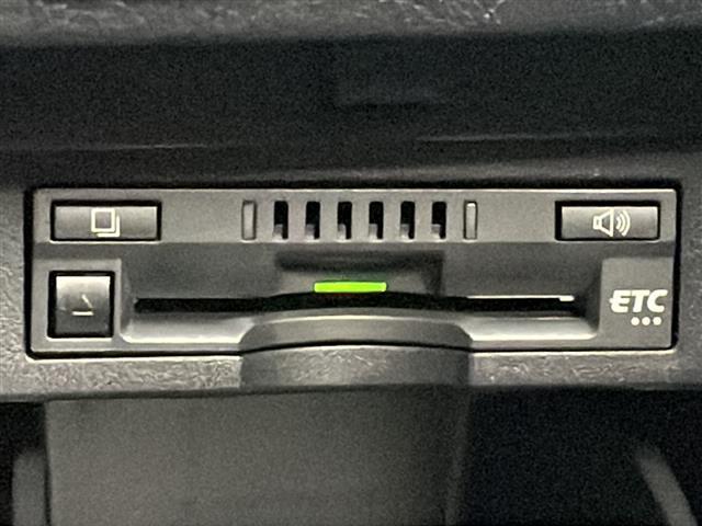 アルファード 2.5S トヨタセーフティセンス アルパイン9型ナビフルセグTV アルパインフリップダウンモニター 両側パワースライドドア 純正18インチアルミ ビルトインETC スマートキー プッシュスタート(6枚目)