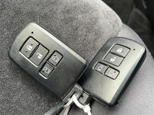 アルファード 2.5S トヨタセーフティセンス アルパイン9型ナビフルセグTV アルパインフリップダウンモニター 両側パワースライドドア 純正18インチアルミ ビルトインETC スマートキー プッシュスタート(9枚目)