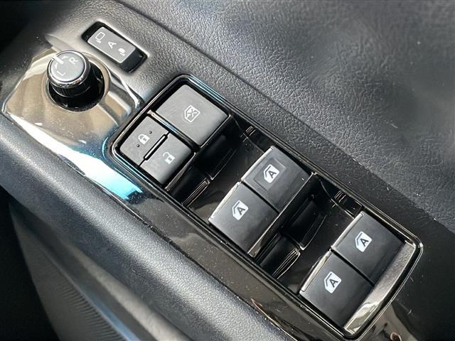 アルファード 2.5S トヨタセーフティセンス アルパイン9型ナビフルセグTV アルパインフリップダウンモニター 両側パワースライドドア 純正18インチアルミ ビルトインETC スマートキー プッシュスタート(27枚目)