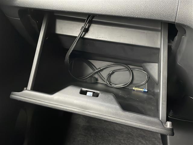 N-BOXカスタム G・Lパッケージ 4WD 純正14インチアルミ 左側パワースライドドア HIDヘッドライト プッシュスタート スマートキー(25枚目)