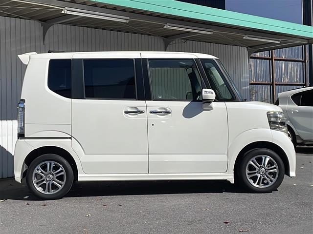 N-BOXカスタム G・Lパッケージ 4WD 純正14インチアルミ 左側パワースライドドア HIDヘッドライト プッシュスタート スマートキー(37枚目)