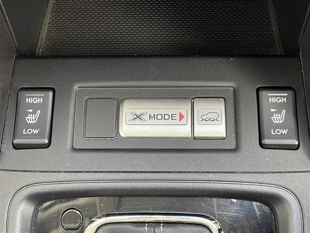 フォレスター 2.0XT アイサイト 4WD アドバンスセーフティパッケージ メモリーナビフルセグTV バックカメラ ETC パワーバックドア 前後ドラレコ ハーフレザーシート シートヒーター 純正18インチアルミ 前後コーナーセンサー(11枚目)