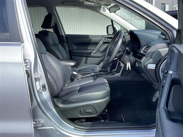 フォレスター 2.0XT アイサイト 4WD アドバンスセーフティパッケージ メモリーナビフルセグTV バックカメラ ETC パワーバックドア 前後ドラレコ ハーフレザーシート シートヒーター 純正18インチアルミ 前後コーナーセンサー(18枚目)