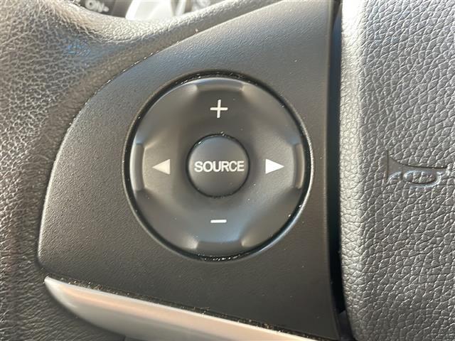 シャトル ハイブリッドＸ　４ＷＤ　ギャザーズナビＴＶ　バックカメラ　ＥＴＣ　ハーフレザーシート　プッシュスタート　純正フロアマット（10枚目）