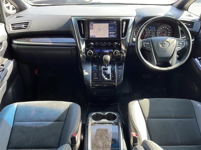 ヴェルファイア ２．５Ｚ　ゴールデンアイズ　ツインムーンルーフ　モデリスタエアロ　純正メモリナビフルセグＴＶ　バックカメラ　ビルトインＥＴＣ　デジタルインナーミラー　両側パワースライドドア　パワーバックドア　社外２０インチアルミ　ハーフレザー（2枚目）