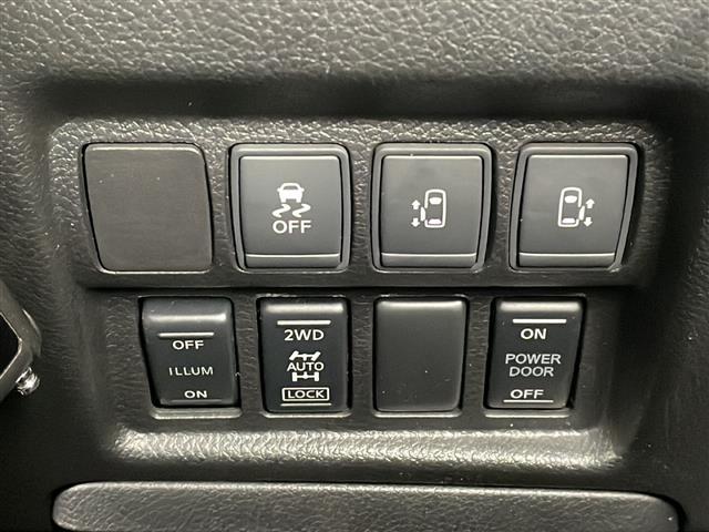 エルグランド ライダー 黒本革シート 4WD ブラックレザーシート 両側パワースライドドア メモリナビフルセグTV バックカメラ ETC 純正18インチアルミ シートヒーター パワーシート クルーズコントロール 保証書 スペアキー(7枚目)