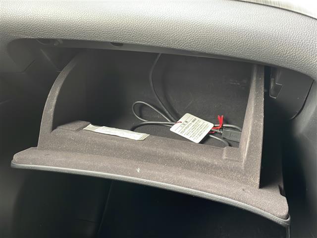 エルグランド ライダー 黒本革シート 4WD ブラックレザーシート 両側パワースライドドア メモリナビフルセグTV バックカメラ ETC 純正18インチアルミ シートヒーター パワーシート クルーズコントロール 保証書 スペアキー(28枚目)