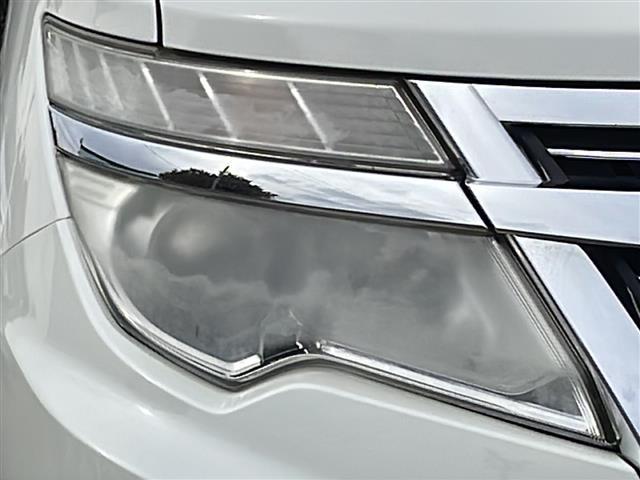 エルグランド ライダー 黒本革シート 4WD ブラックレザーシート 両側パワースライドドア メモリナビフルセグTV バックカメラ ETC 純正18インチアルミ シートヒーター パワーシート クルーズコントロール 保証書 スペアキー(35枚目)