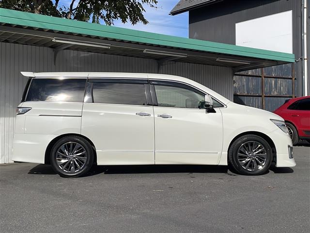 エルグランド ライダー 黒本革シート 4WD ブラックレザーシート 両側パワースライドドア メモリナビフルセグTV バックカメラ ETC 純正18インチアルミ シートヒーター パワーシート クルーズコントロール 保証書 スペアキー(38枚目)