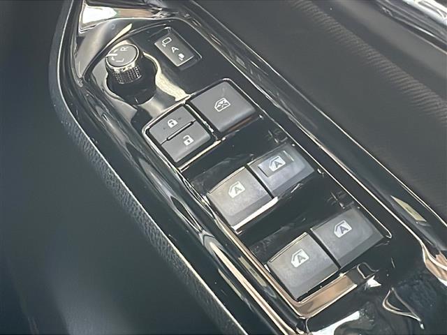 ヴォクシー ZS 煌 純正メモリナビフルセグTV バックカメラ ETC ドライブレコーダー 両側パワースライドドア 純正16インチアルミ クルーズコントロール プッシュスタート アイドリングストップ 保証書 取説(28枚目)