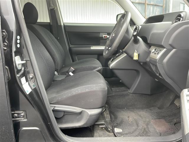 カローラルミオン 1.5G DVDナビ ETC 社外15インチアルミ プッシュスタート 保証書・取説(11枚目)