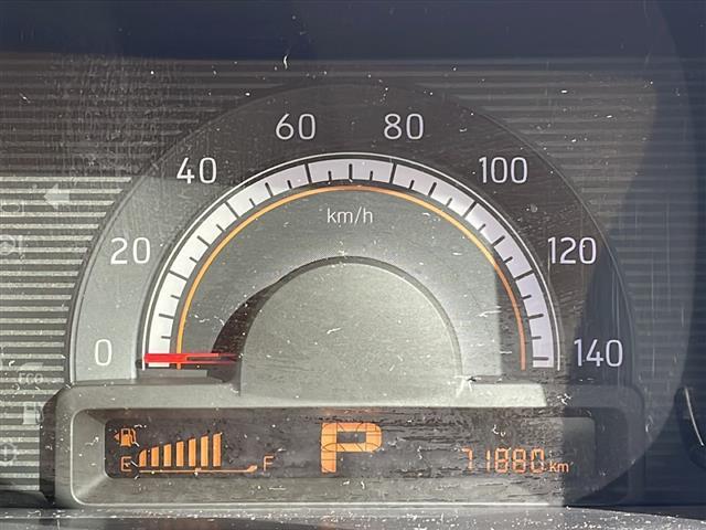 モコ S FOUR 4WD 社外CD プッシュスタート 社外13インチアルミ スマートキー アイドリングストップ ホイール付き冬タイヤ積込 純正フロアマット 保証書・取説(27枚目)